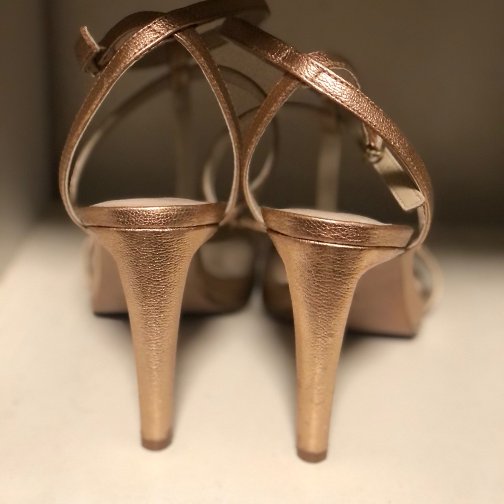 High heels - Picture 3 of 7
